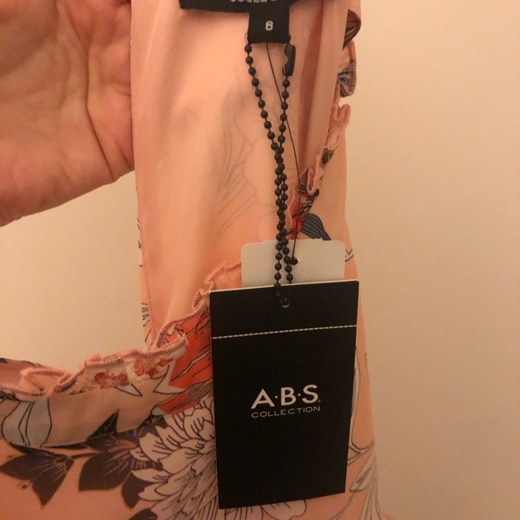 Mini pink floral dress with high neck - new with tags - Picture 3 of 3